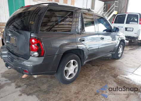 2007 Chevrolet Trailblazer Ls z USA, uszkodzony, nr VIN 1GNDS13S072193030